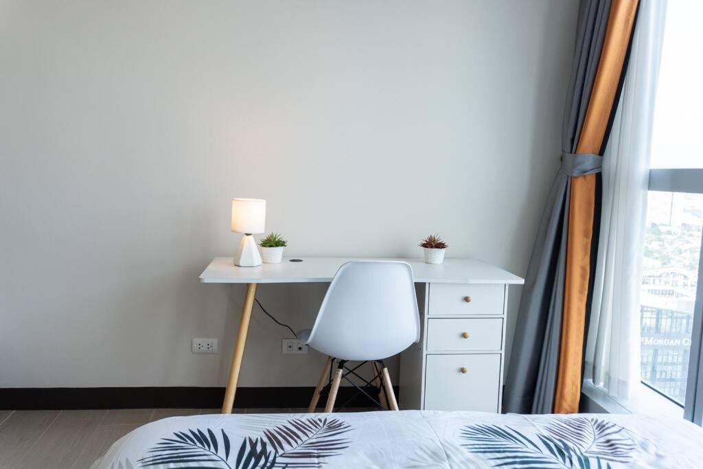 A2J Luxury 2Br Bgc Uptown Suite Near Uptown Mall Manila Eksteriør bilde
