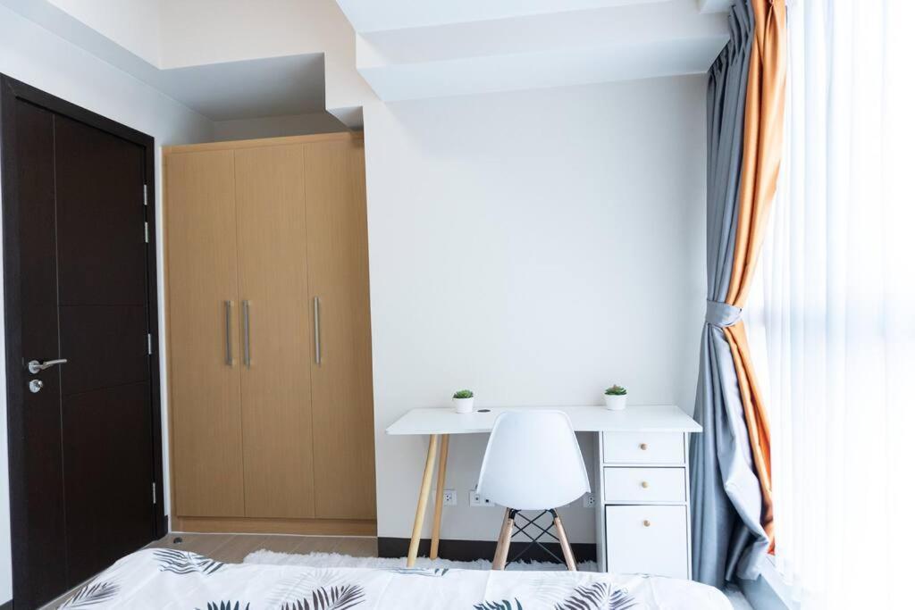 A2J Luxury 2Br Bgc Uptown Suite Near Uptown Mall Manila Eksteriør bilde