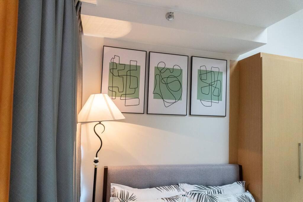 A2J Luxury 2Br Bgc Uptown Suite Near Uptown Mall Manila Eksteriør bilde